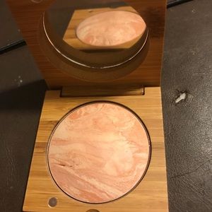 Antonym baked blush in peach